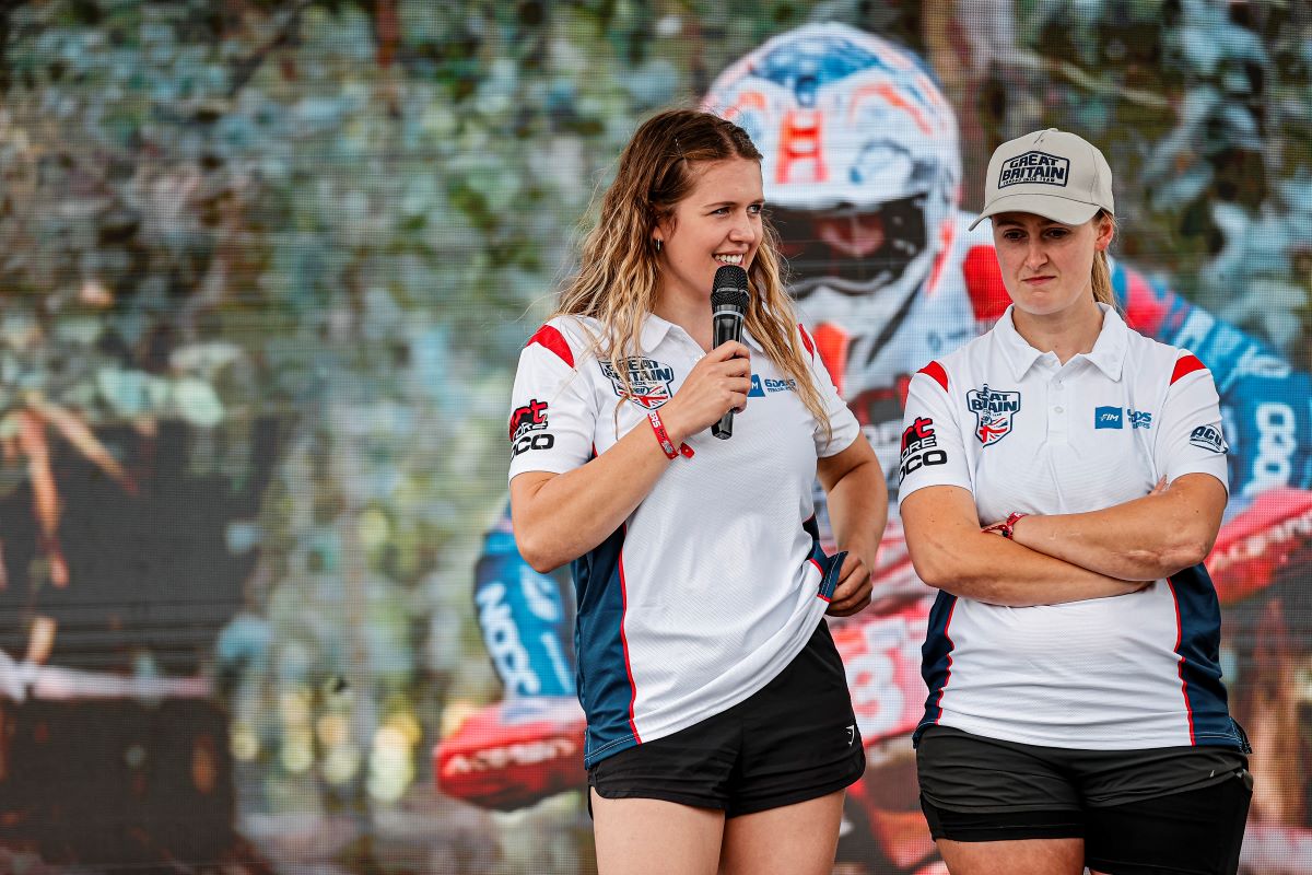 Elizabeth Tett (left), 6DAYS® FIM Enduro of Nations © Future7media